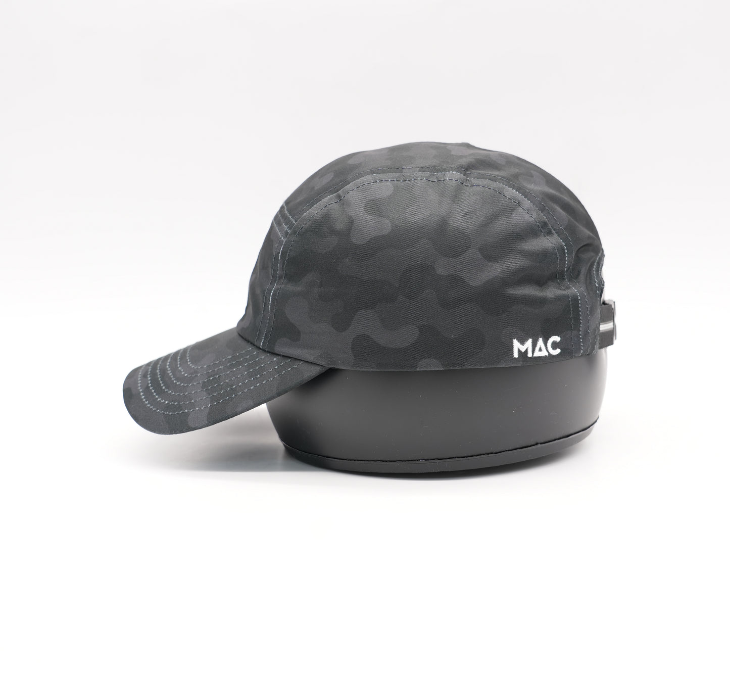 MAC Essential Cap — Black & White
